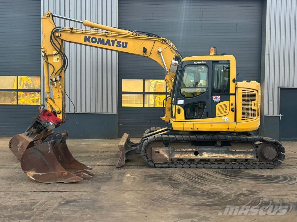Komatsu PC138-11 Escavadeiras de esteiras