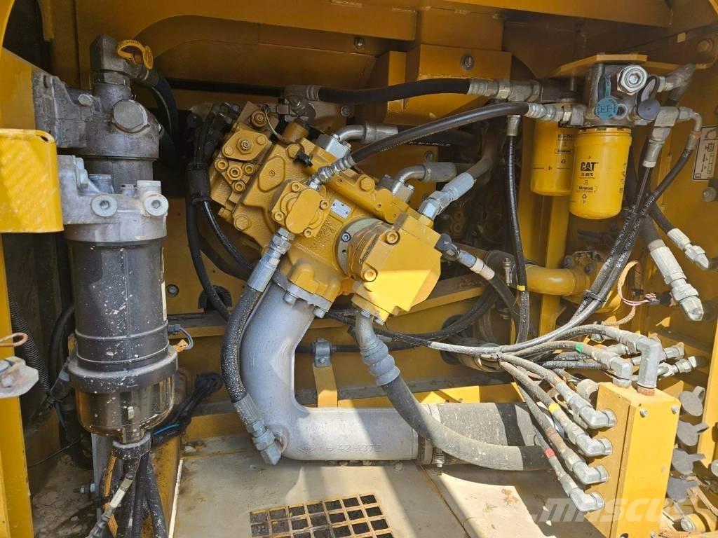CAT 326 F L Escavadeiras de esteiras