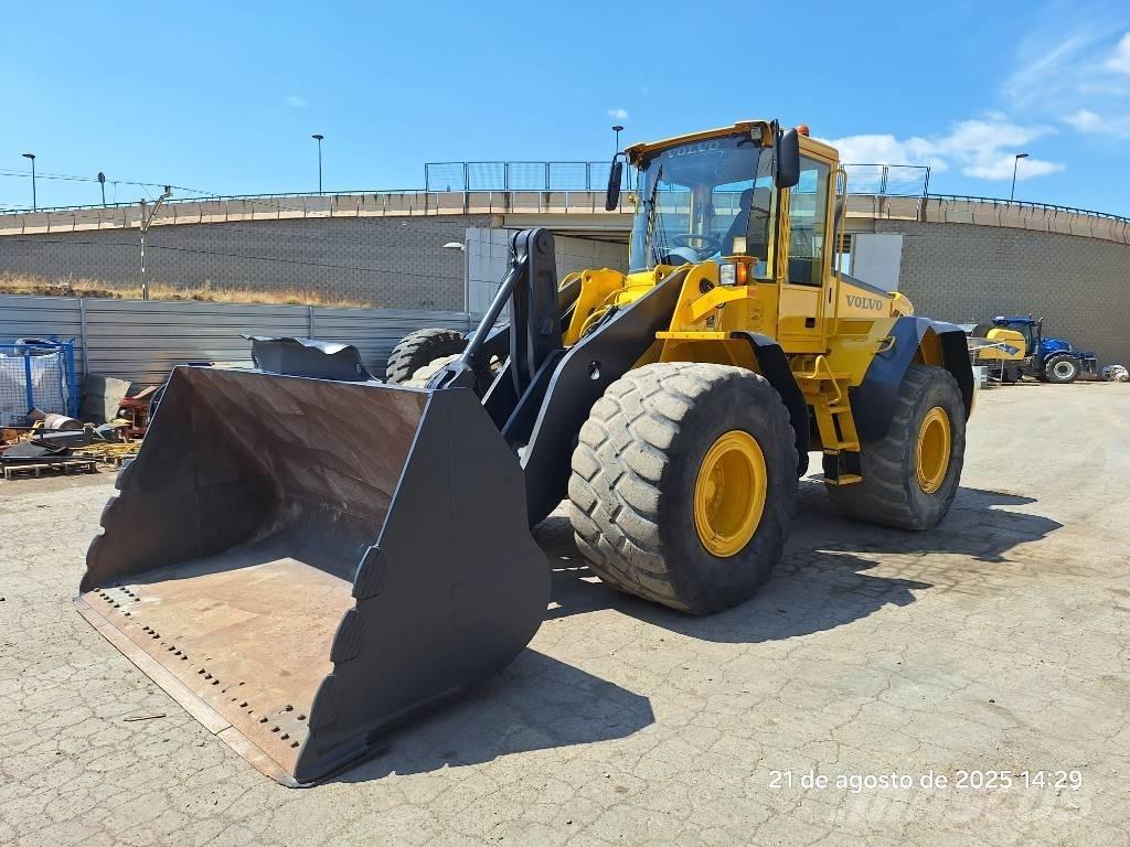 Volvo L 120 E Carregadeiras de rodas
