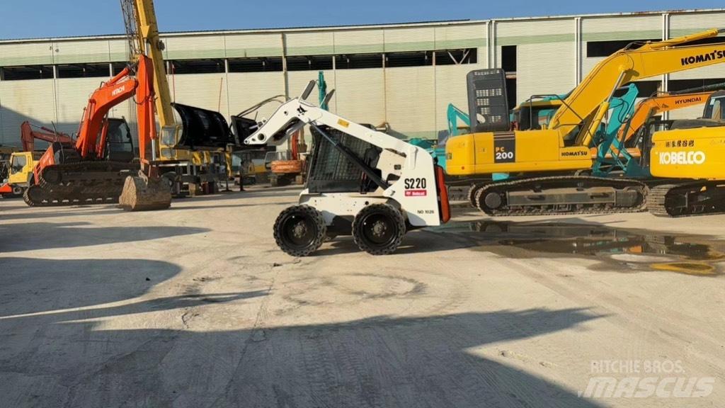 Bobcat S 220 Minicarregadeiras