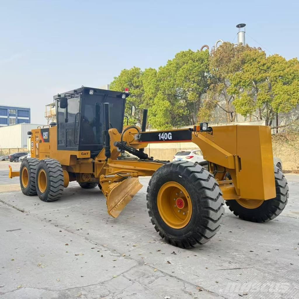 CAT 140 G Motoniveladoras