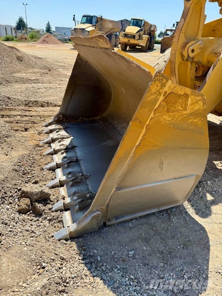 CAT 966 G Carregadeiras de rodas