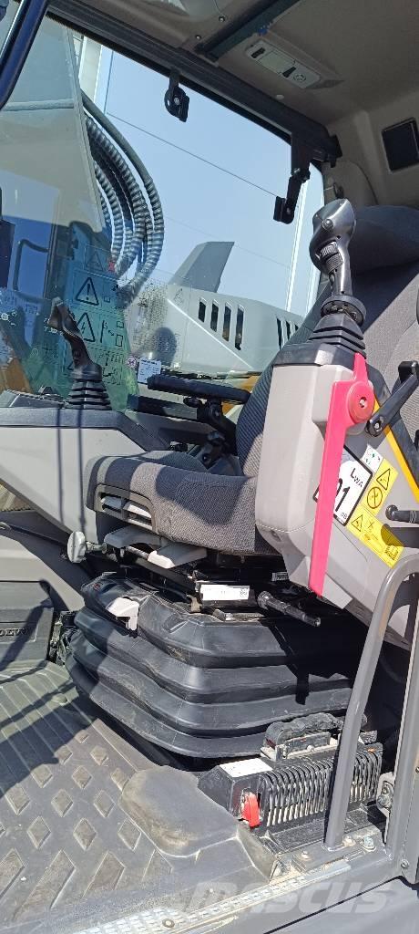 Volvo ECR235EL Escavadeiras de esteiras