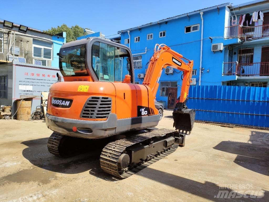 Doosan DX 60 Escavadeiras de esteiras