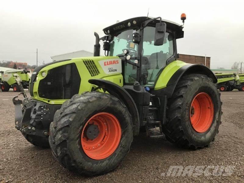 CLAAS AXION 810 Tratores Agrícolas usados