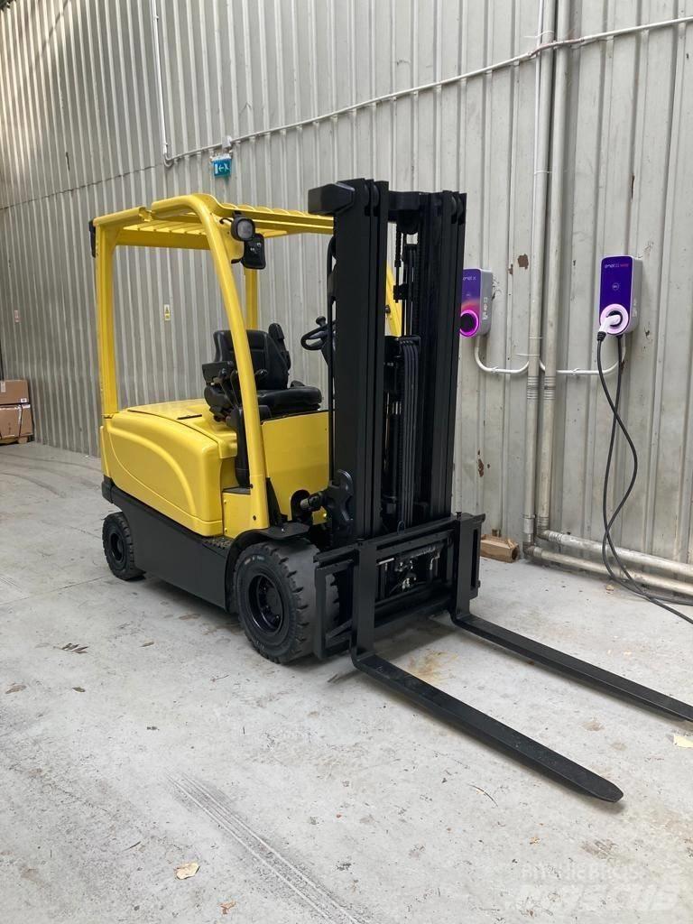 Hyster J2.5XN Empilhadores eléctricos