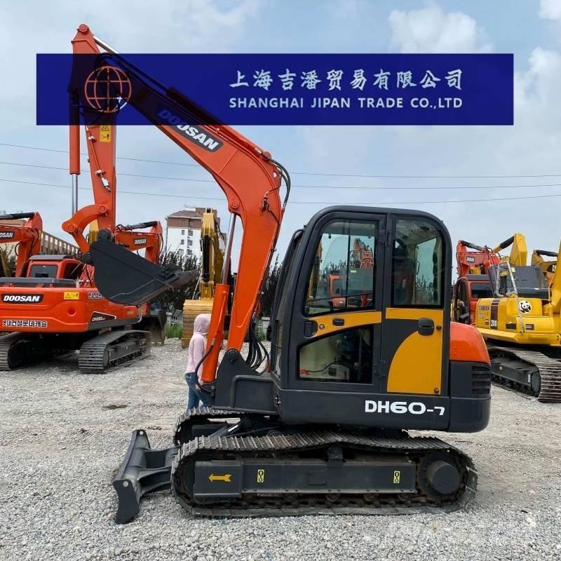 Doosan DH 60 Escavadeiras de esteiras