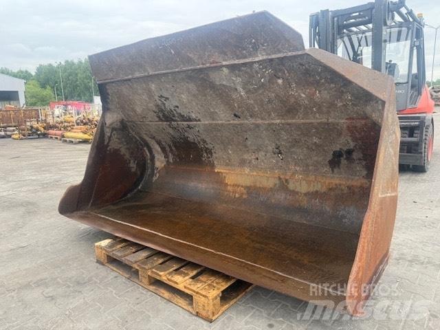 Liebherr L 541 Baldes
