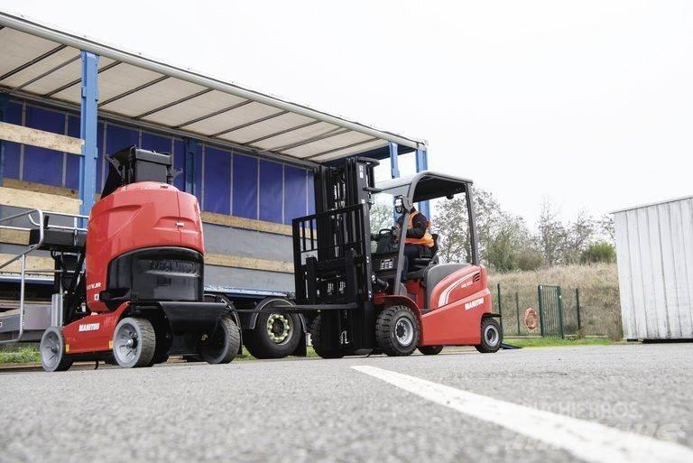Manitou 100 VJR Manipulador telescópico