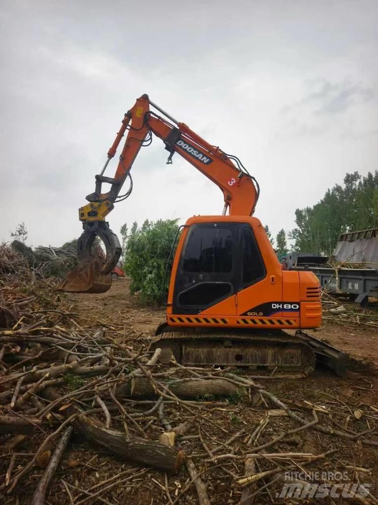 Doosan DH80 Escavadeiras de esteiras