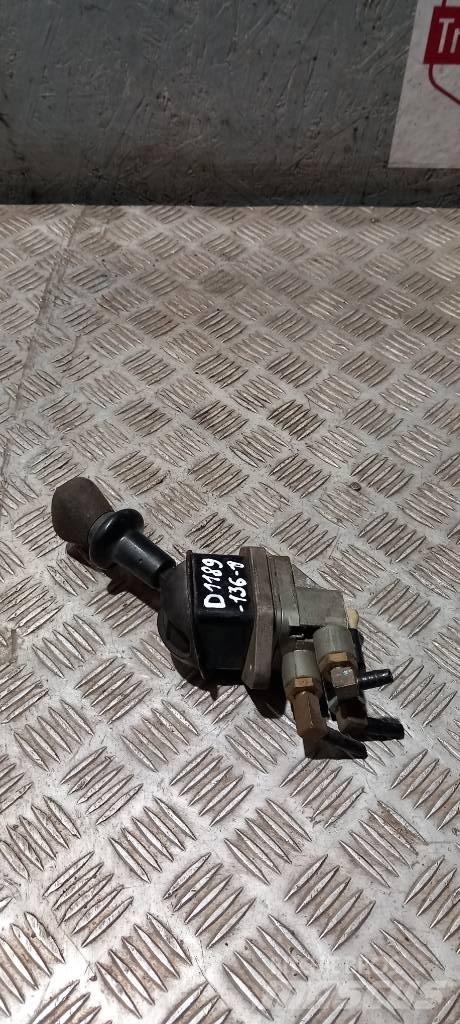 DAF XF 95    9617230360 Cabines e interior