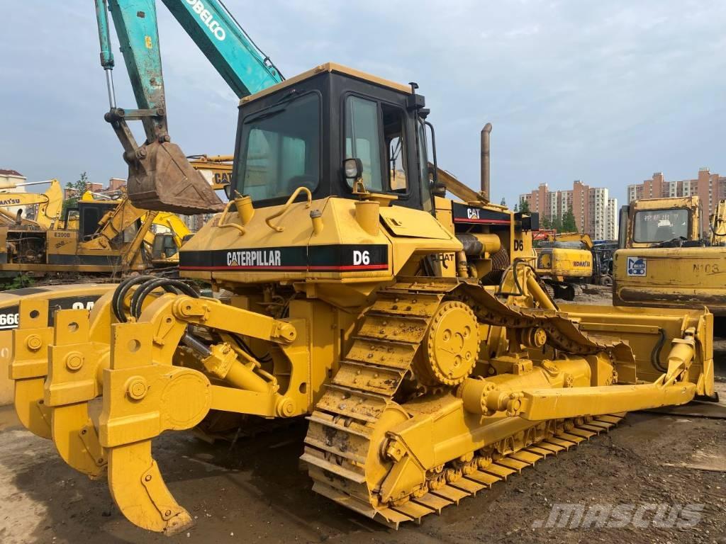 CAT D6R Dozers - Tratores rastos