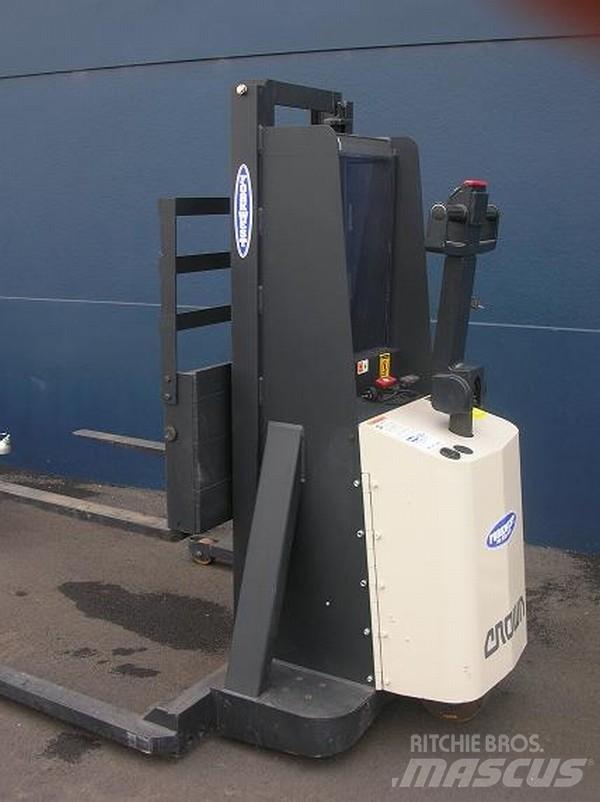 Crown 20IMT2090A Empilhadores de montagem em camião
