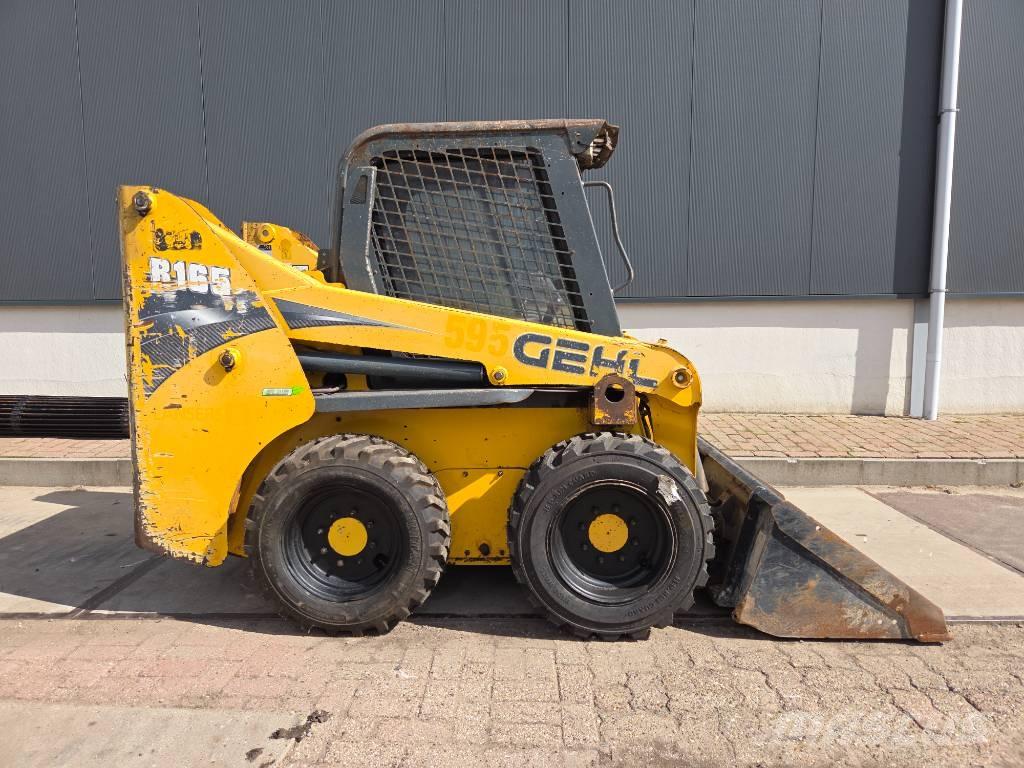 Gehl R 165 Minicarregadeiras
