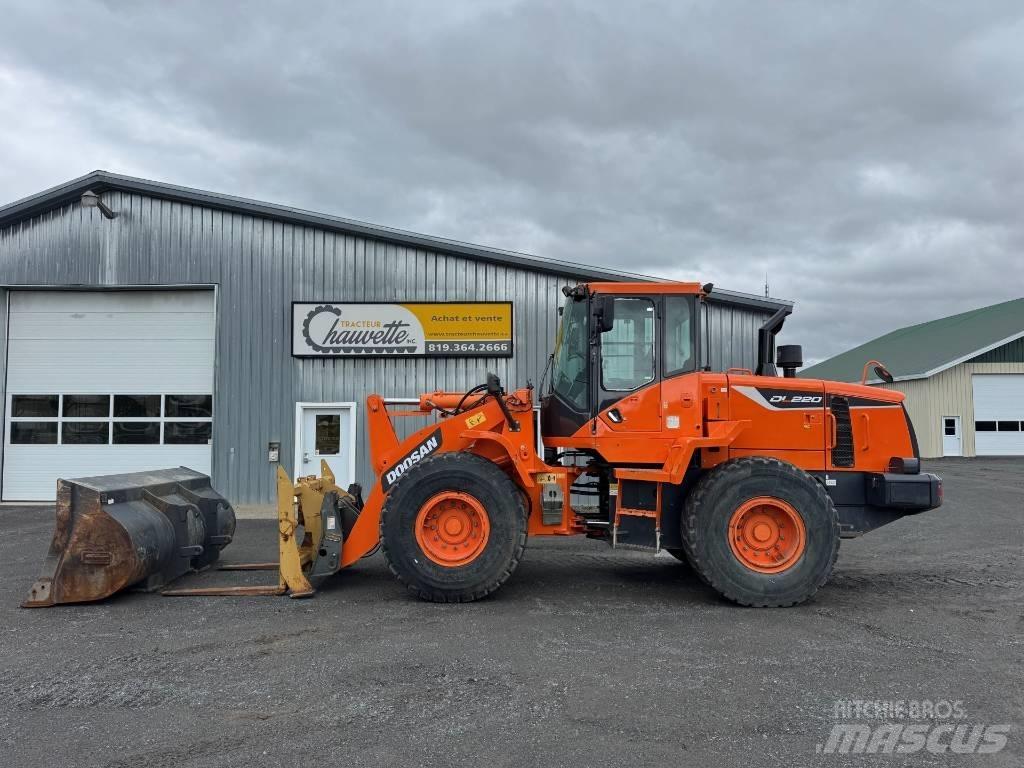 Doosan DL220-5 Carregadeiras de rodas