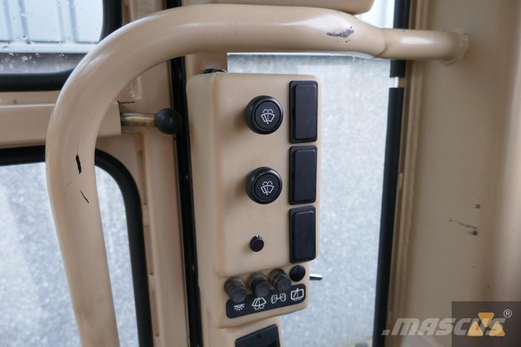 CAT 140H Ex-army Motoniveladoras