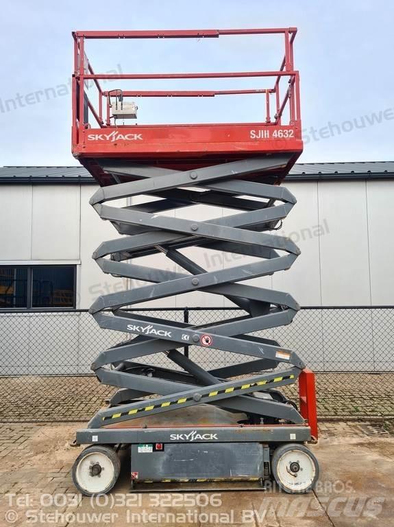 SkyJack SJ4632 Elevadores de tesoura