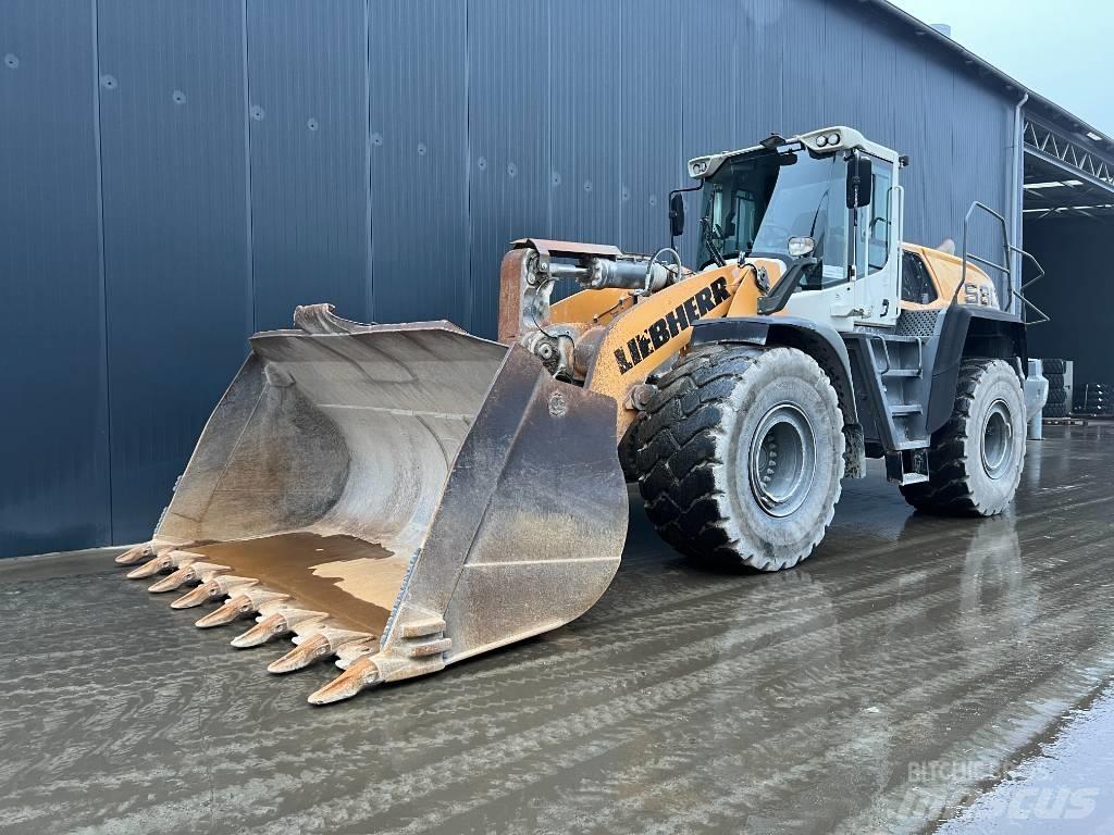 Liebherr L580 Carregadeiras de rodas