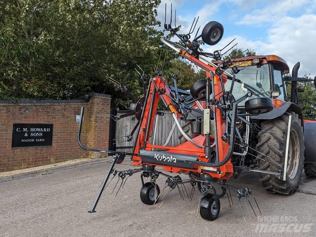 Kubota TE6576 Ancinho virador