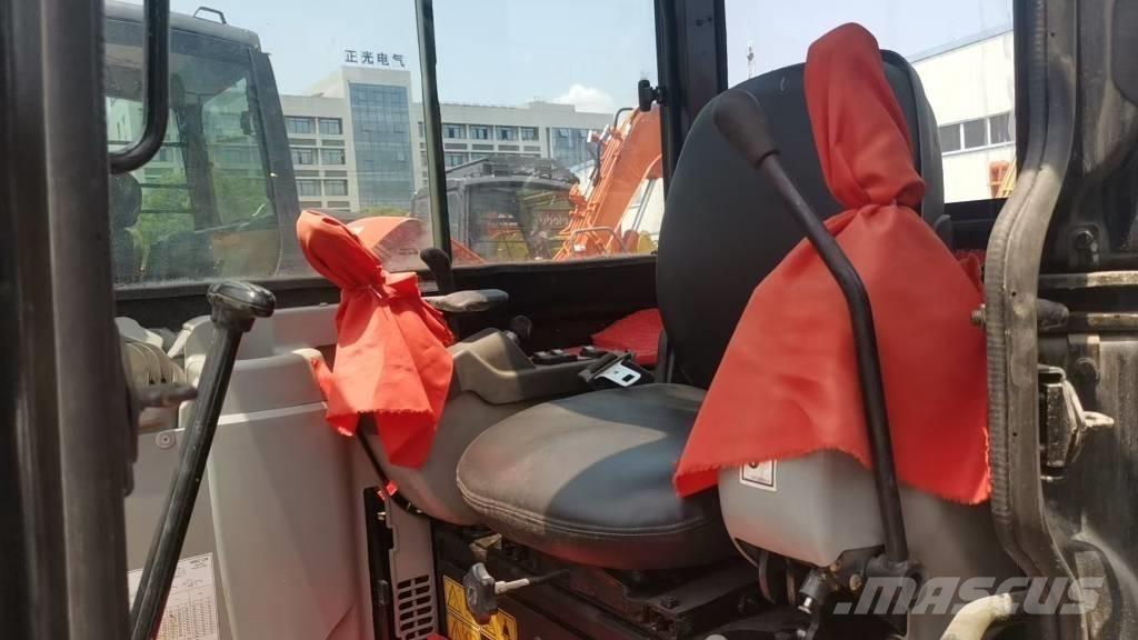 CAT 305 C CR Miniescavadeiras