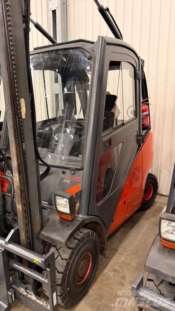 Linde H25D-02 Empilhadores Diesel