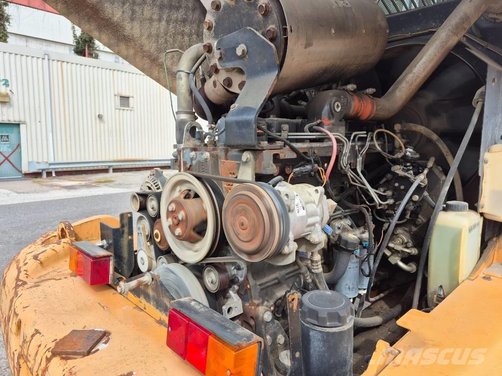 CASE 621 D Carregadeiras de rodas