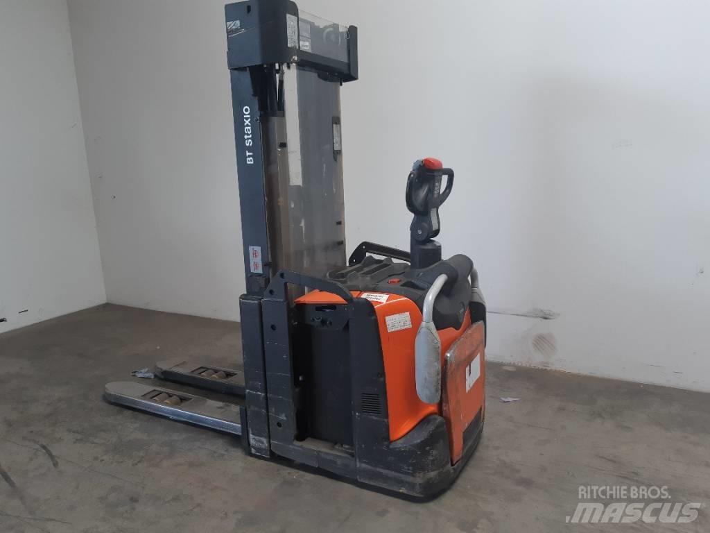 BT SPE 160 L Empilhador para operador externo