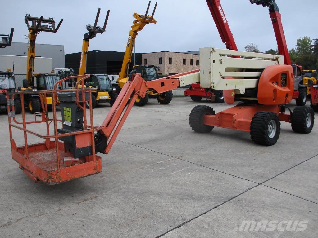 JLG 510 AJ (271) Plataformas de braço compactas auto-propulsão