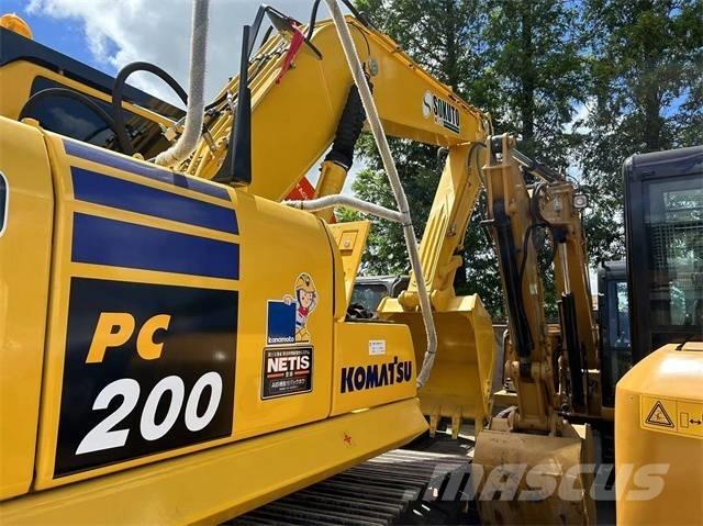 Komatsu PC 200-8 Escavadeiras de esteiras