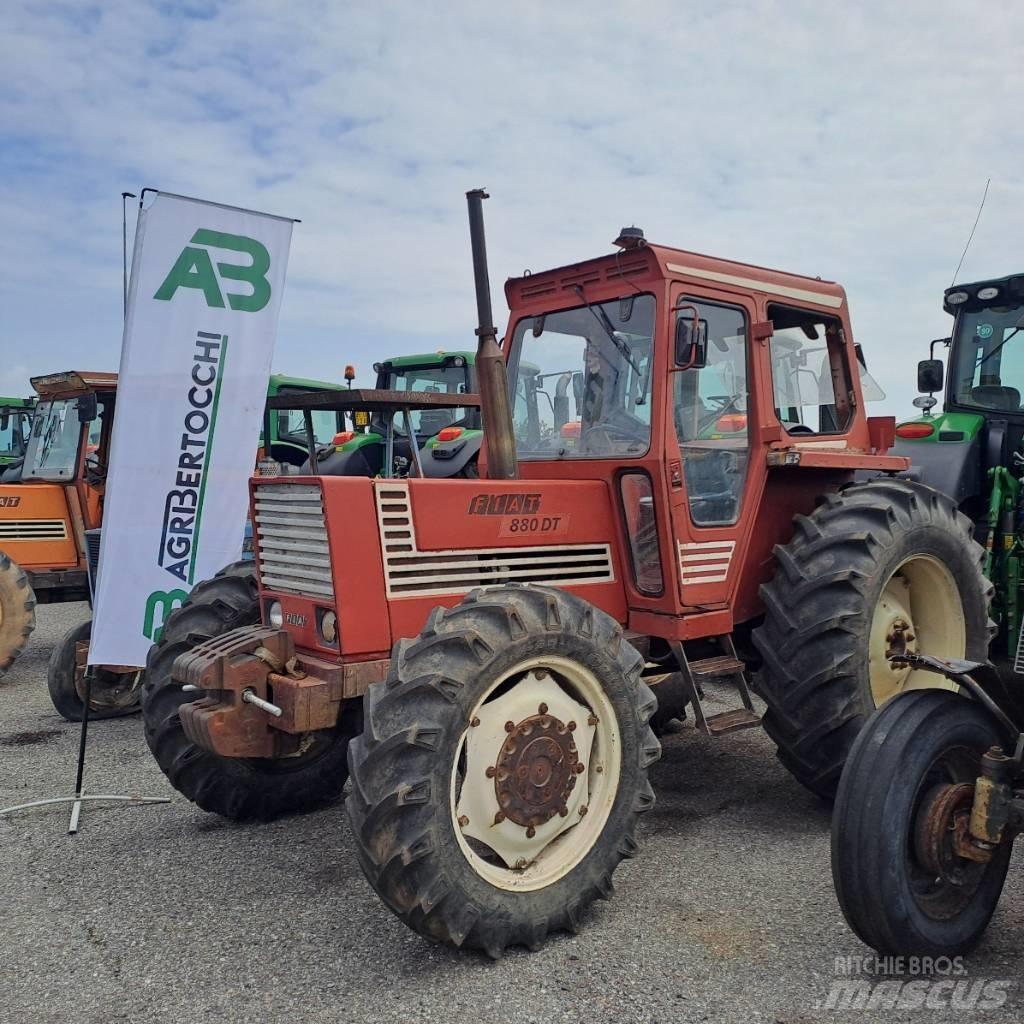 Fiat 880 DT Tratores Agrícolas usados