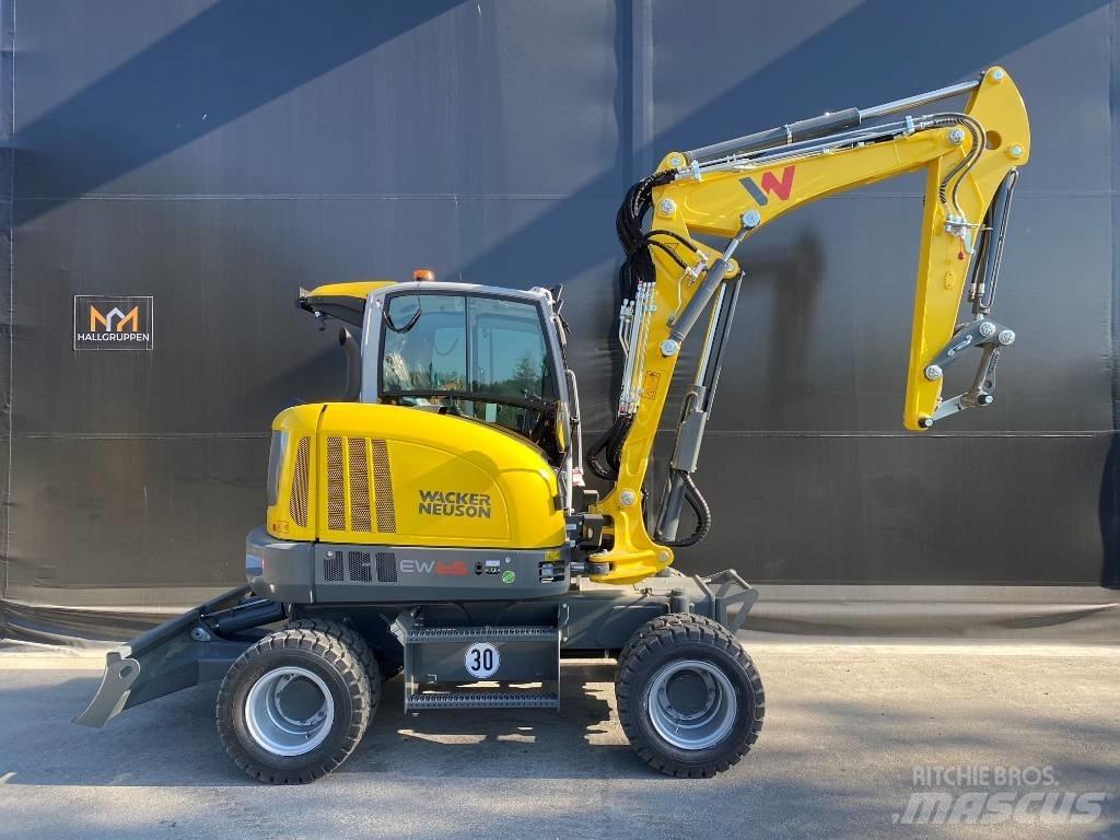 Wacker Neuson EW65 Escavadoras de rodas