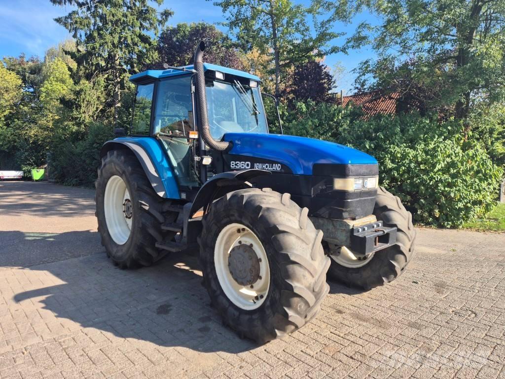 New Holland 8360 Tratores Agrícolas usados