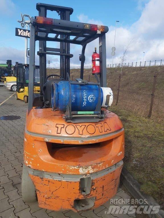 Toyota 7FG35 Empilhadores a gás