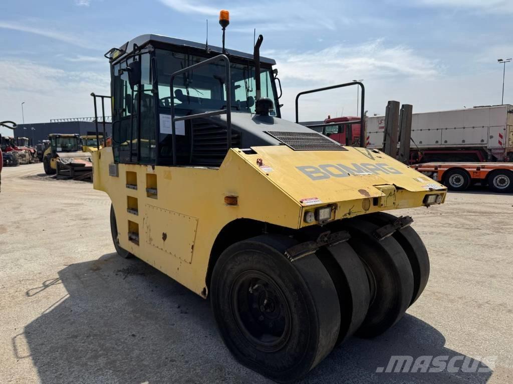 Bomag BW 24 R Cilindros Compactadores de pneus