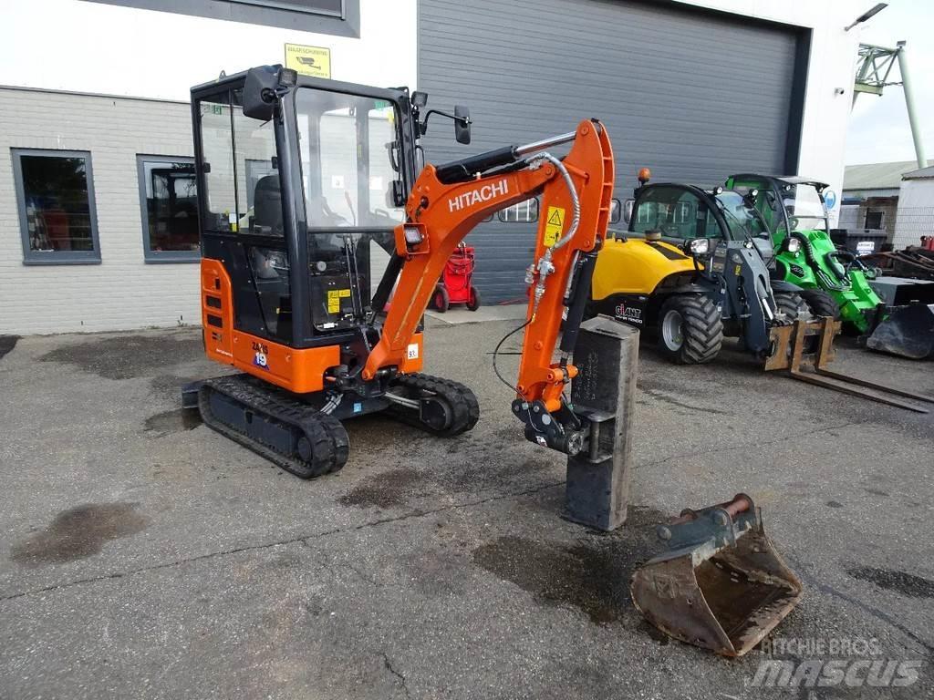 Hitachi ZX19-6CR Miniescavadeiras