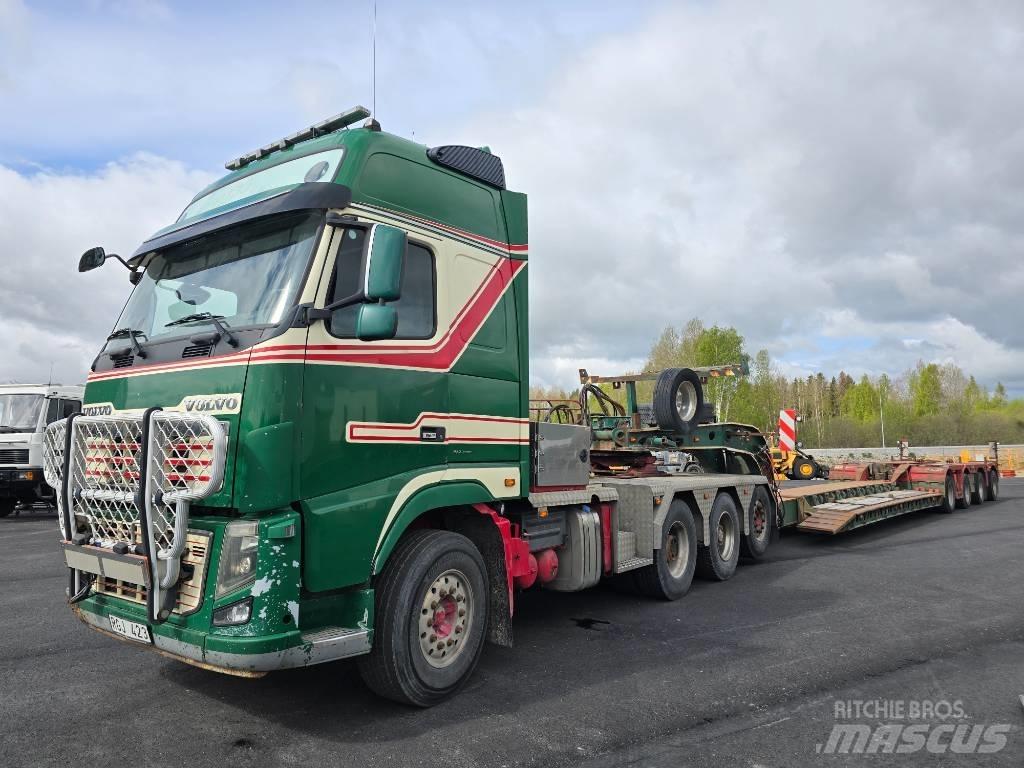 Volvo FH 16 700 8x4 Cavalos Mecânicos