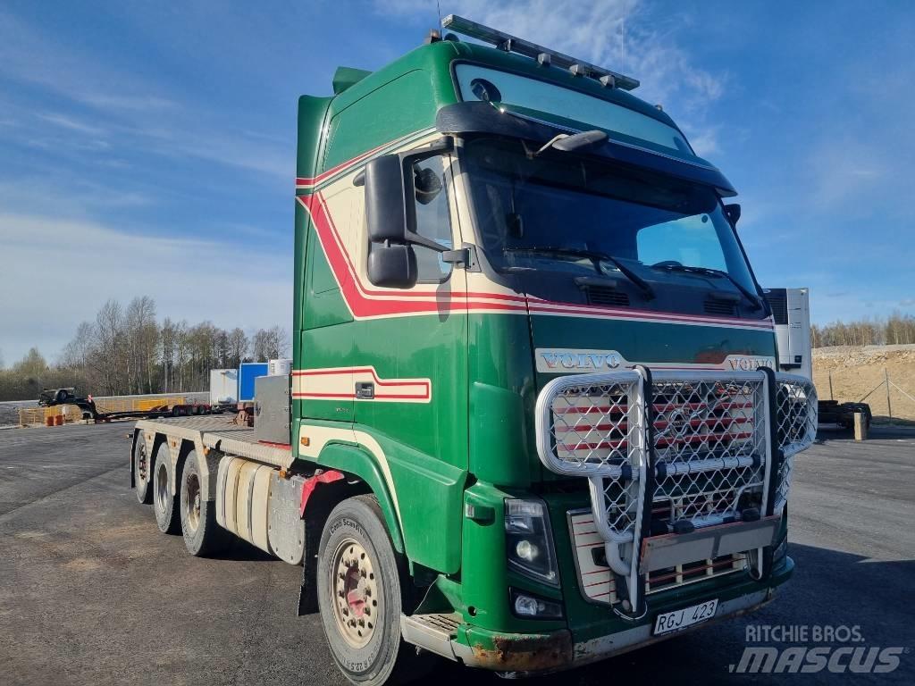 Volvo FH 16 700 8x4 Cavalos Mecânicos