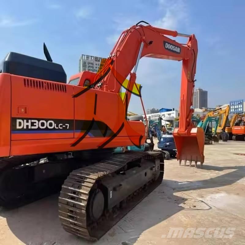 Doosan DH 300 LC-7 Escavadeiras de esteiras
