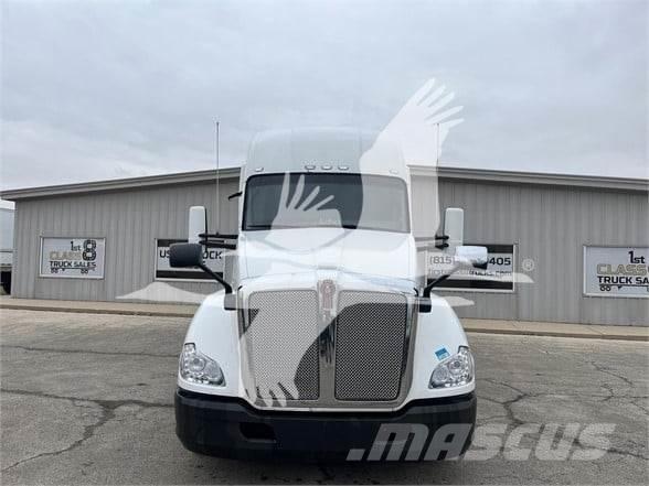 Kenworth T680 Cavalos Mecânicos