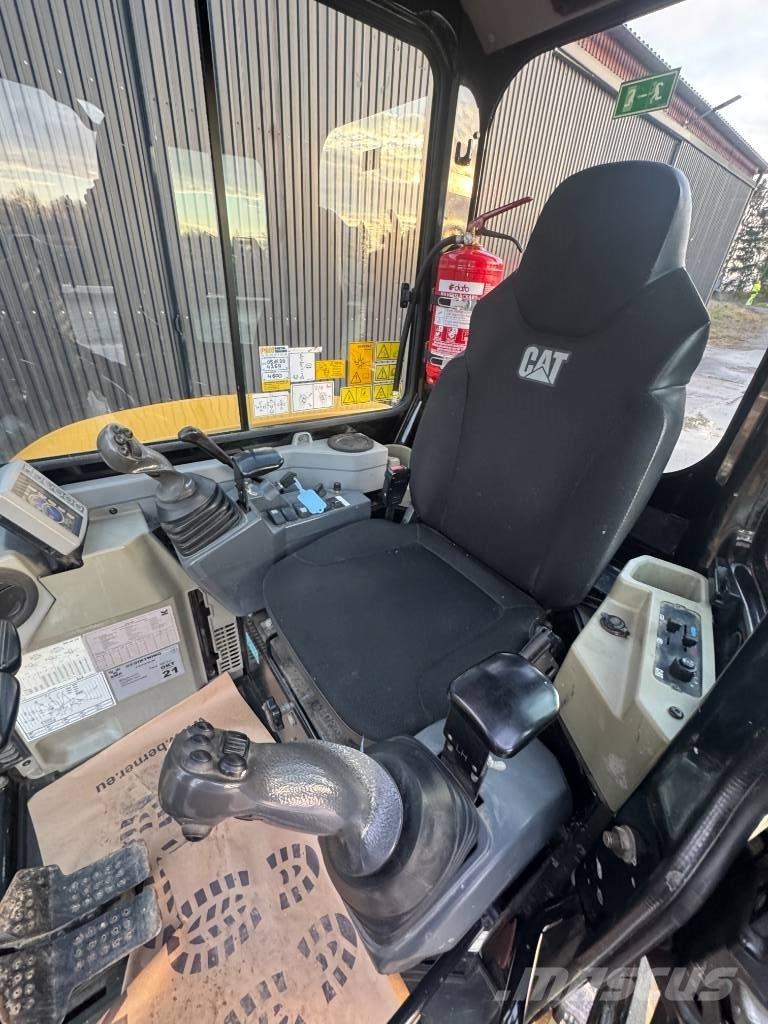 CAT 305.5 E CR Miniescavadeiras