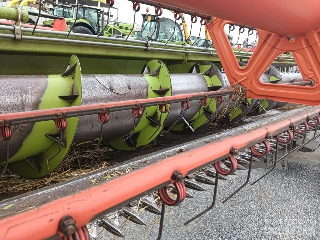 CLAAS C 750 Ceifeiras debulhadoras compactas