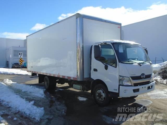 Hino 195 Carrinhas de caixa fechada