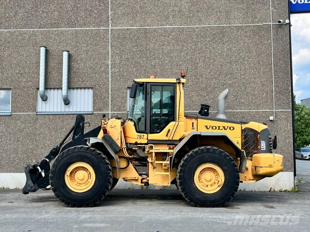 Volvo L 120 F Carregadeiras de rodas
