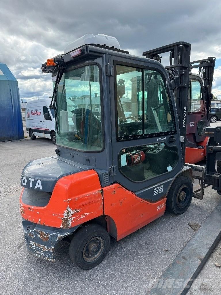 Toyota 02-8FDF25 Empilhadores Diesel