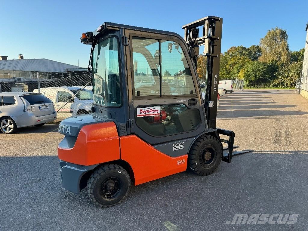 Toyota 02-8FDF25 Empilhadores Diesel