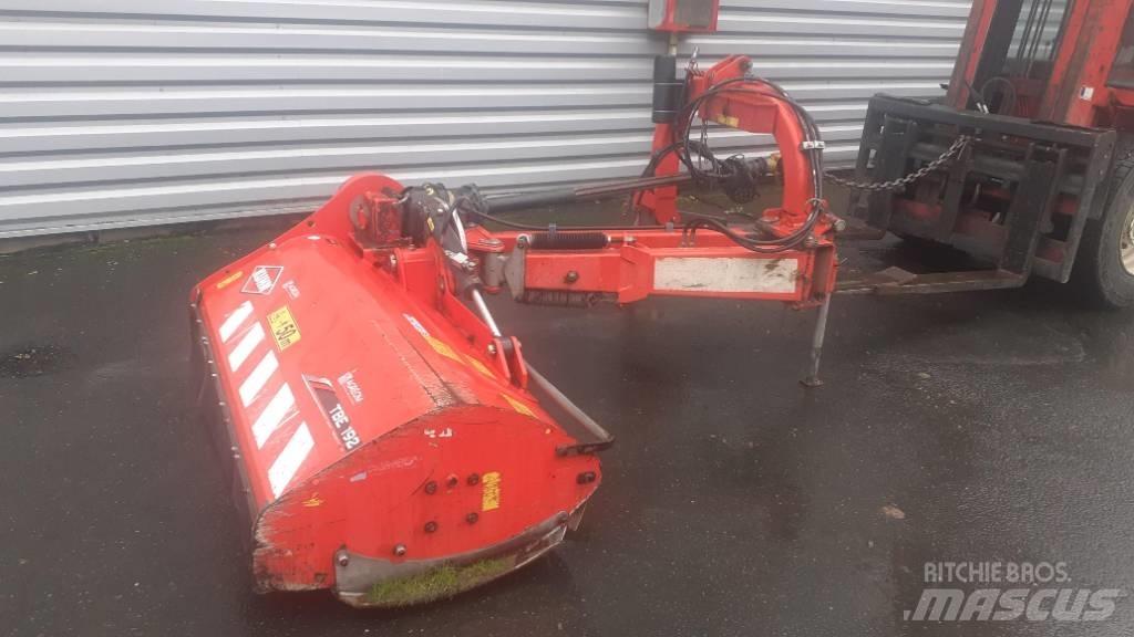 Kuhn TBE 192 Gadanheiras e cortadores de folhas para pastos