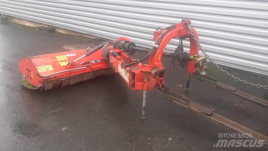 Kuhn TBE 192 Gadanheiras e cortadores de folhas para pastos