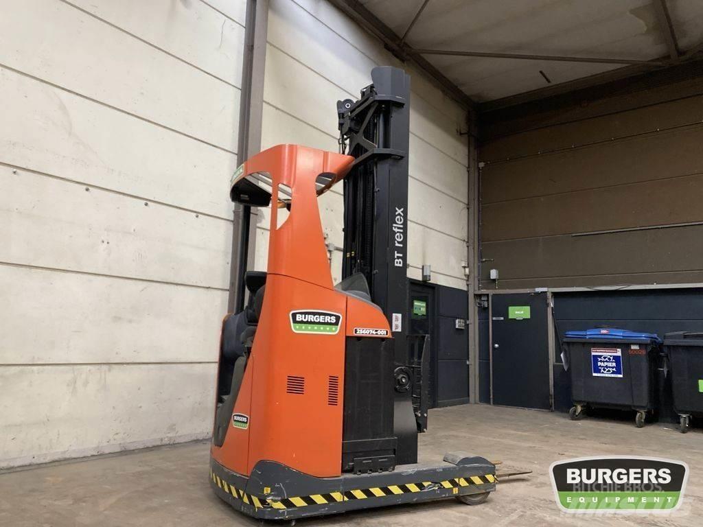 BT RRE140 Empilhadores Elevadores
