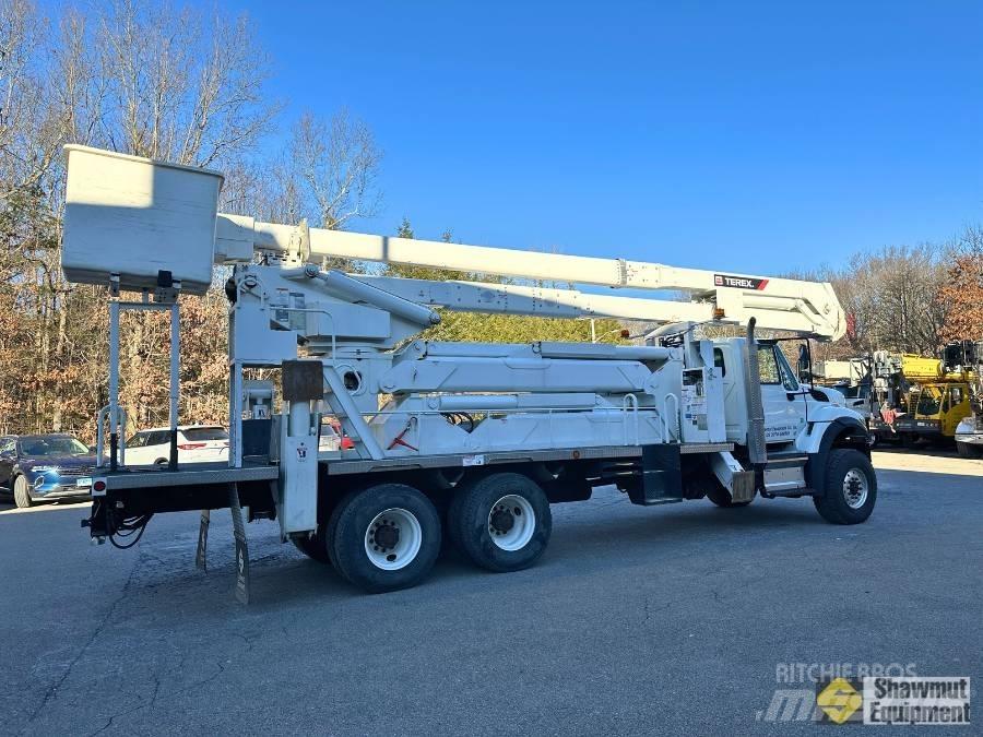 Terex RMX75-100 Plataformas aéreas montadas em camião