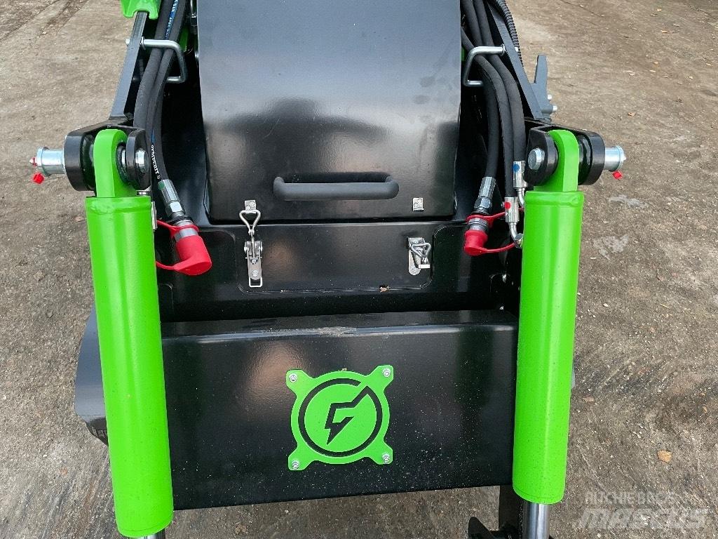 Kovaco Mini Z 400 Miniescavadeiras